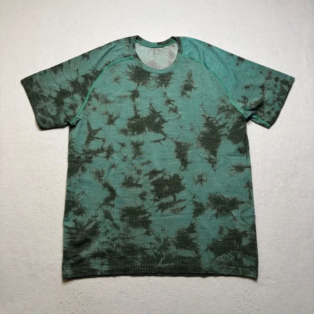 Lululemon Shirt Mens XL Green Metal Vent Tech Tie Dye Short Sleeve Athletic‎